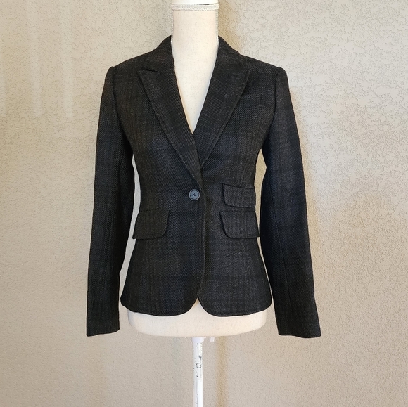 Loft Ann Taylor fitted plaid wool blazer Size 2Petite - Picture 1 of 10